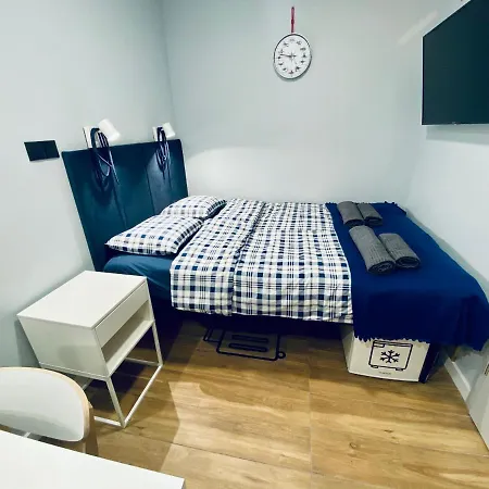 Hotel Thruster - Rooms, Kitchen, Chill-out Zone-netflix, Lobby-netflix Gdyně