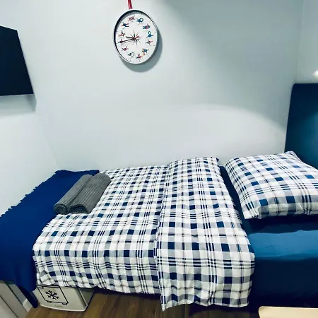 מלון Thruster - Rooms, Kitchen, Chill-out Zone-netflix, Lobby-netflix