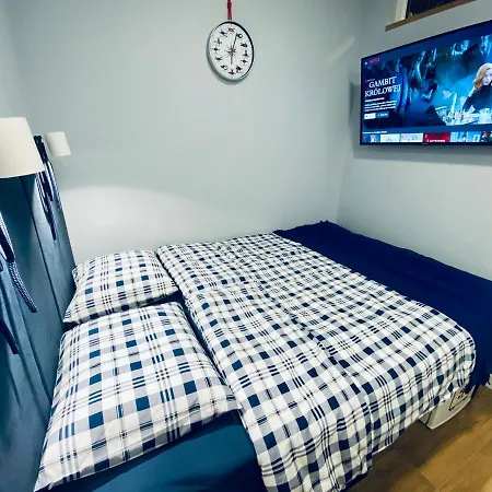 Thruster - Rooms, Kitchen, Chill-out Zone-netflix, Lobby-netflix מלון *