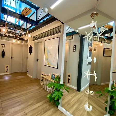 Thruster - Rooms, Kitchen, Chill-out Zone-netflix, Lobby-netflix *