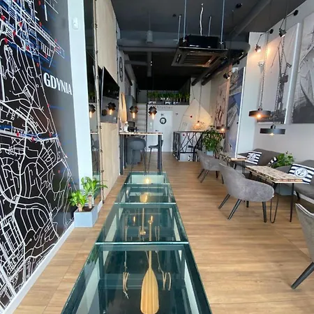 Hotel Thruster - Rooms, Kitchen, Chill-out Zone-netflix, Lobby-netflix Gdyně