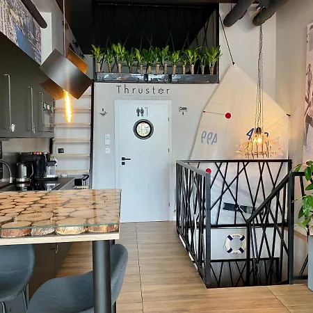 Hotel Thruster - Rooms, Kitchen, Chill-out Zone-netflix, Lobby-netflix *