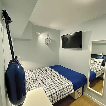 Thruster - Rooms, Kitchen, Chill-out Zone-netflix, Lobby-netflix 호텔 *