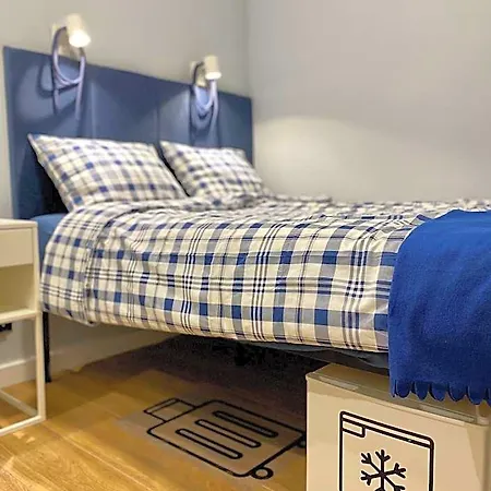 Hotel Thruster - Rooms, Kitchen, Chill-out Zone-netflix, Lobby-netflix