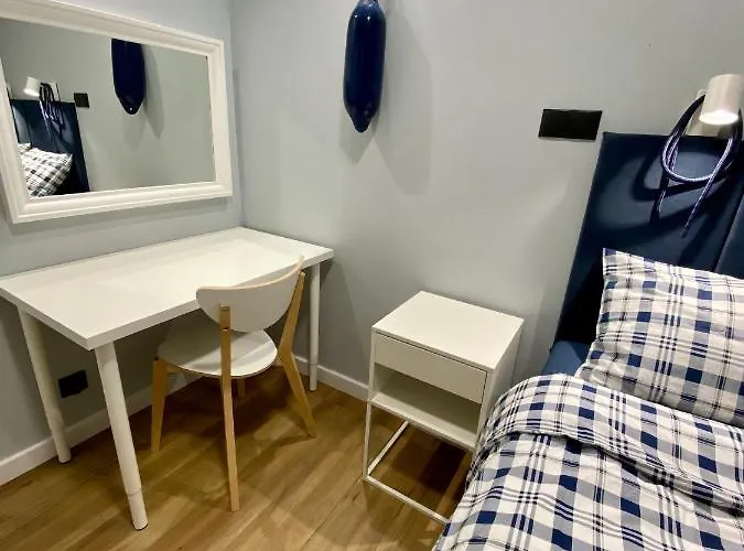 Hotel Thruster - Rooms, Kitchen, Chill-out Zone-netflix, Lobby-netflix *