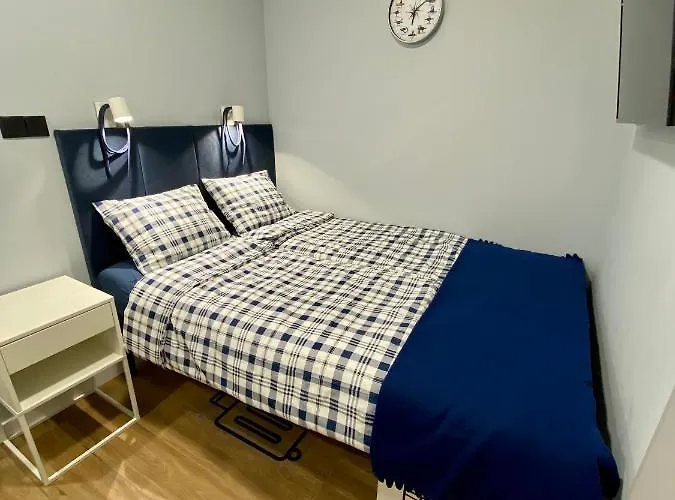 Thruster - Rooms, Kitchen, Chill-out Zone-netflix, Lobby-netflix * Gdynia