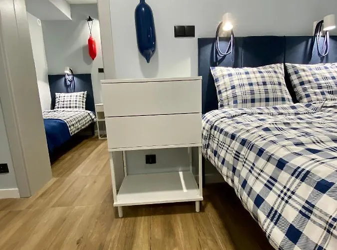 Thruster - Rooms, Kitchen, Chill-out Zone-netflix, Lobby-netflix *