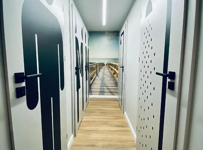 Thruster - Rooms, Kitchen, Chill-out Zone-netflix, Lobby-netflix Hotel